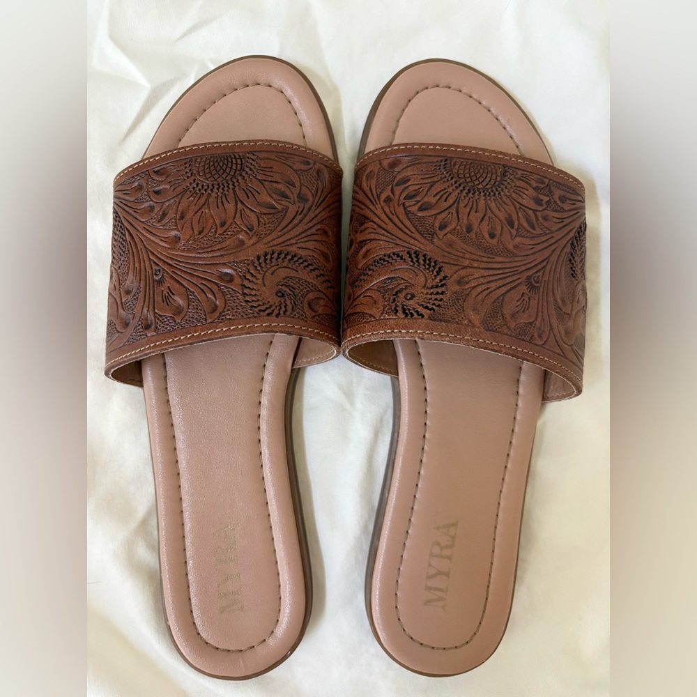 Myra Leather Tooled Sandals Size 7